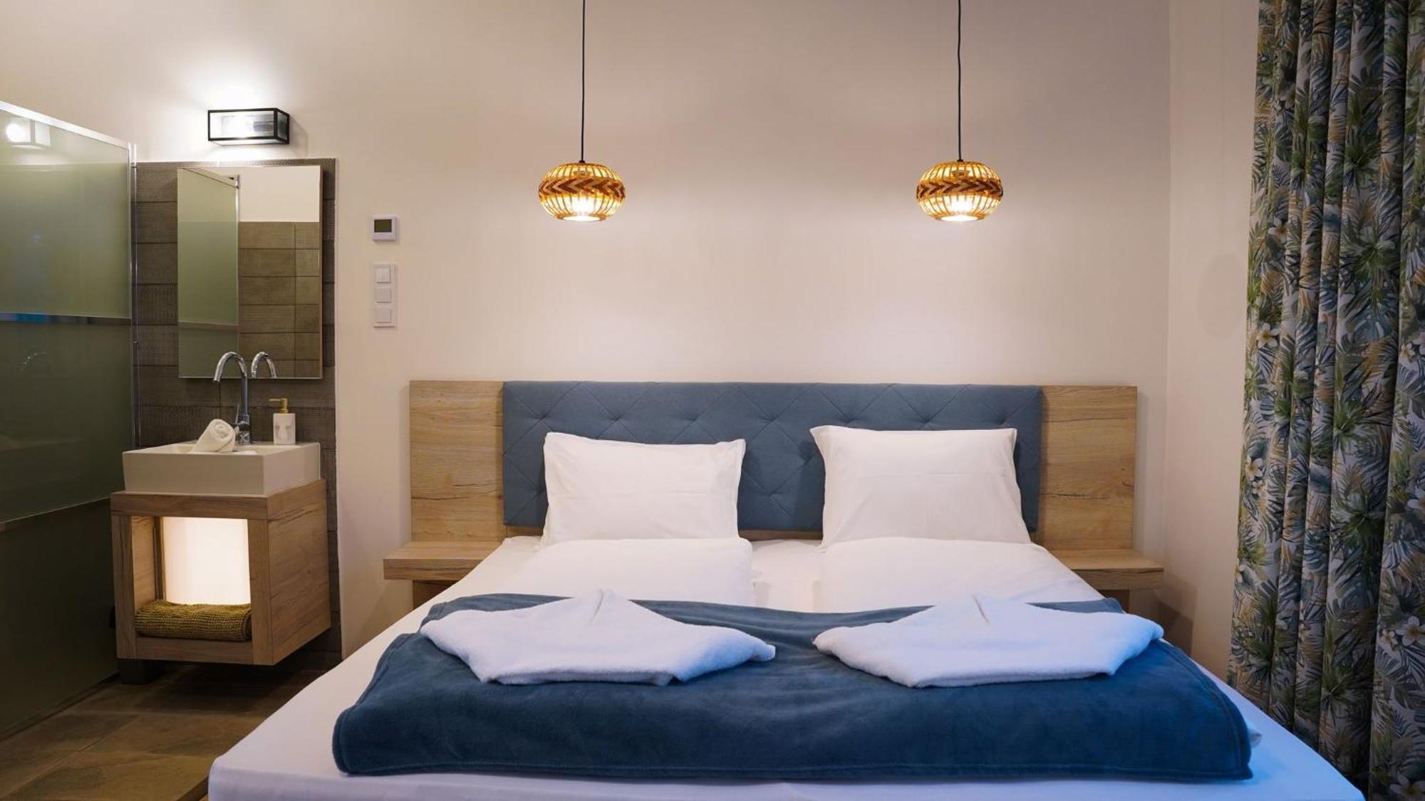 Bed and Breakfast Napsugar Club Es Panzio Фоньод Экстерьер фото